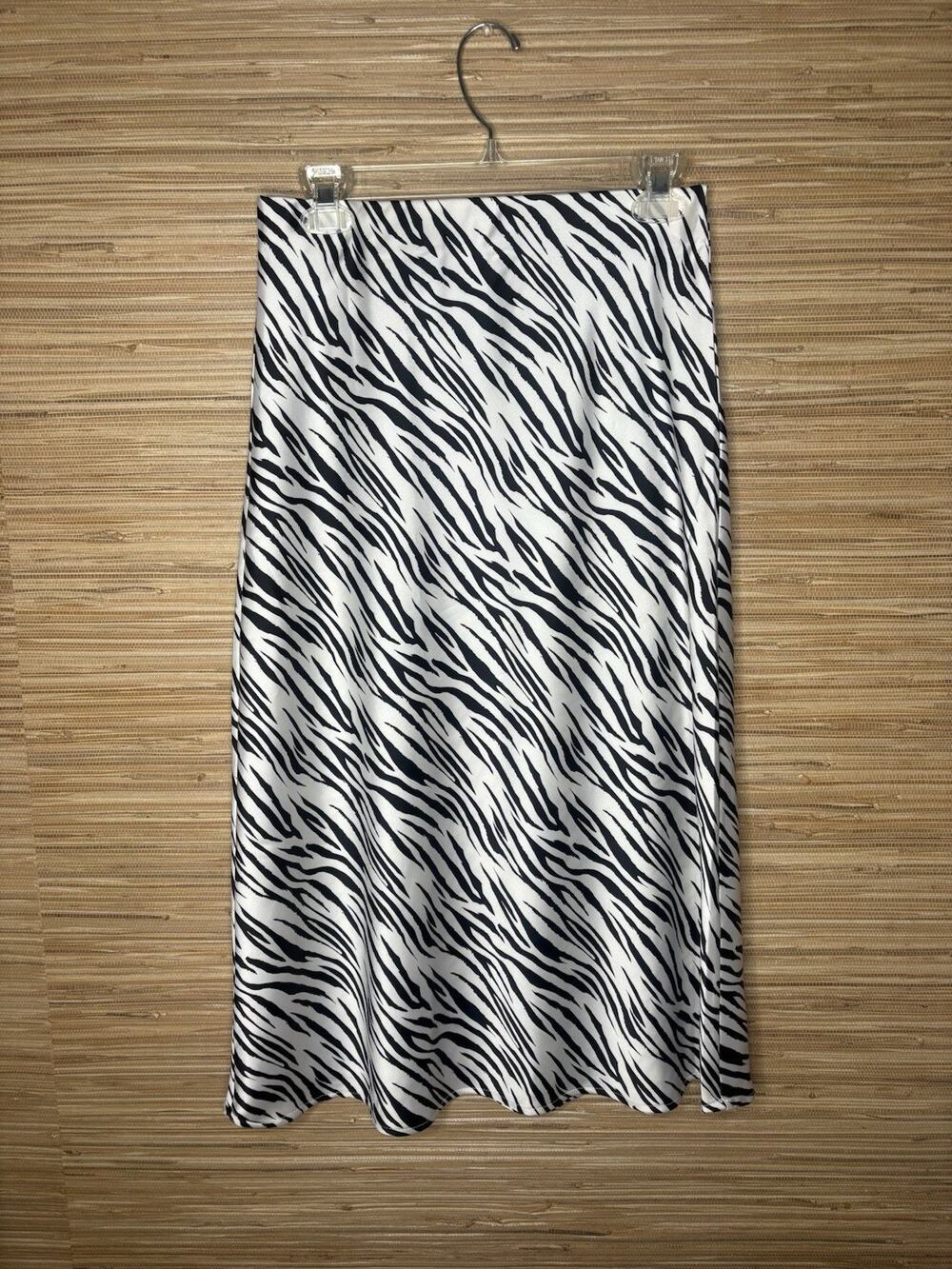 Olive & Bette's Zebra Printed Satin Midi Skirt Sz S